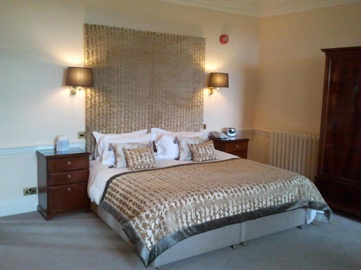 Buckland Tout Saints Hotel Totnes Room photo